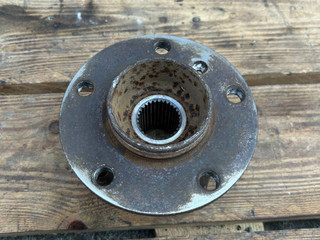 ступица задняя BMW 7 серия F01/F02 F01 2012, 4.4 л., N63 B44 A, бензин, АКПП, седан