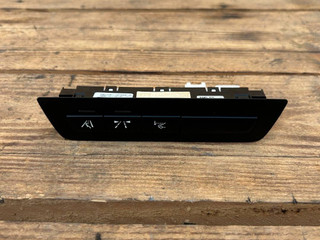 кнопка (выключатель) BMW 7 серия F01/F02 F01 2012, 4.4 л., N63 B44 A, бензин, АКПП, седан, 9220040