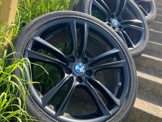 диск литой BMW 7 серия F01/F02 F01 2012, 4.4 л., N63 B44 A, бензин, АКПП, седан, 7841824, 7841823