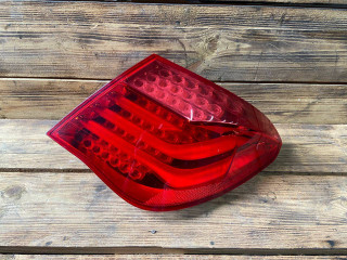 фонарь задний правый BMW 7 серия F01/F02 F01 2012, 4.4 л., N63 B44 A, бензин, АКПП, седан, 63217182202, 7182202