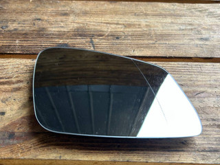 стекло зеркала наружного левого BMW 7 серия F01/F02 F01 2012, 4.4 л., N63 B44 A, бензин, АКПП, седан