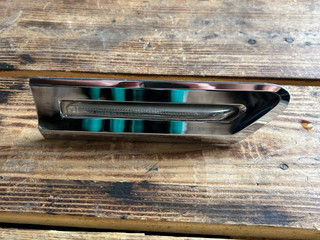повторитель передний правый BMW 7 серия F01/F02 F01 2012, 4.4 л., N63 B44 A, бензин, АКПП, седан, 63137203372, 7203372