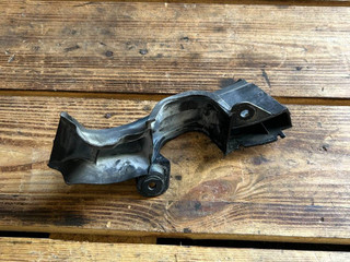 уплотнитель подкапотного пространства BMW 7 серия F01/F02 F01 2012, 4.4 л., N63 B44 A, бензин, АКПП, седан, 51767183827, 7183827