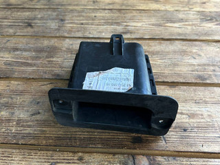воздуховод тормозной правый BMW 7 серия F01/F02 F01 2012, 4.4 л., N63 B44 A, бензин, АКПП, седан, 51757185168, 7185168