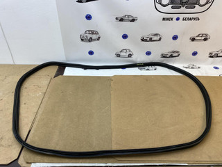 уплотнитель Alfa Romeo Stelvio 1 поколение [рестайлинг] 949 2021, 2.0 л., бензин, АКПП, внедорожник 5 дв., полный привод, правый руль