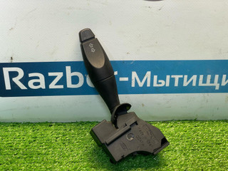 переключатель поворотов Ford Focus 1 поколение [рестайлинг] CAK 2004, 1.6 л., CCA, бензин, МКПП, седан, передний привод