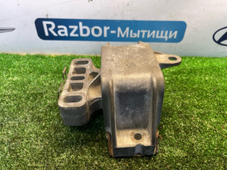 подушка крепления двигателя Volkswagen Bora 1 поколение (1998 - 2005), 1J0-199-555