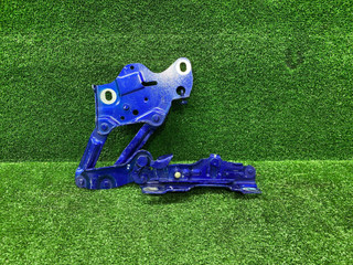 петля капота правая BMW X6 M F96 2020, 4.4 л., S63 B44 B, бензин, АКПП, marina bay blau metallic (c1k), внедорожник 5 дв., 7418202, 9477742, 41009477742