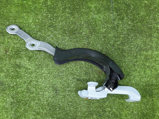 петля крышки багажника BMW XM G09 2023, 4.4 л., S68B44A, бензин, АКПП, dravitgrau metallic (c36), внедорожник 5 дв., полный привод, 9451754, 9451754
