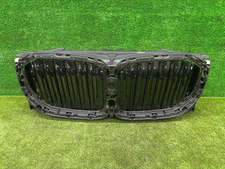 жалюзи BMW X5 G05 [рестайлинг] G05 2023, 3.0 л., B57 D30 B, дизель, АКПП, mineralweiß metallic (a96), внедорожник 5 дв., полный привод, 5A1A312, 5A1A312