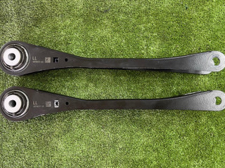 рычаг задний BMW XM G09 2023, 4.4 л., S68B44A, бензин, АКПП, dravitgrau metallic (c36), внедорожник 5 дв., полный привод, 6878037, 33306878037