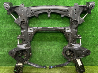 балка подвески передняя (подрамник) BMW X5 G05 [рестайлинг] G05 2023, 3.0 л., B57 D30 B, дизель, АКПП, mineralweiß metallic (a96), внедорожник 5 дв., полный привод, 6884852, 31106884852