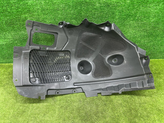 защита арок передняя правая (подкрылок) BMW X5 G05 [рестайлинг] G05 2023, 3.0 л., B57 D30 B, дизель, АКПП, mineralweiß metallic (a96), внедорожник 5 дв., полный привод, 7424906, 51717424906