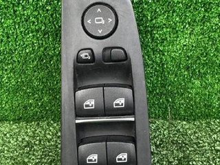 блок управления стеклоподъемниками BMW 5 серия G30/G31 (2016 - 2020), 6832728