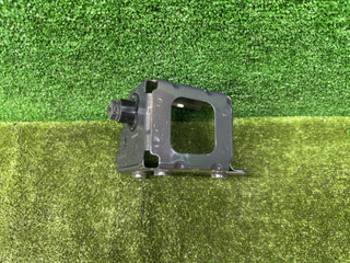крепление ( кронштейн ) крыла BMW XM G09 2023, 4.4 л., S68B44A, бензин, АКПП, dravitgrau metallic (c36), внедорожник 5 дв., полный привод, 9451340, 9451340