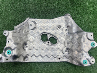 тепловой экран моторного отсека BMW XM G09 2023, 4.4 л., S68B44A, бензин, АКПП, dravitgrau metallic (c36), внедорожник 5 дв., полный привод, 5A54EB9, 5A54EB9
