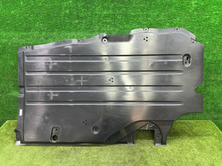 защита днища BMW XM G09 2023, 4.4 л., S68B44A, бензин, АКПП, dravitgrau metallic (c36), внедорожник 5 дв., полный привод, 9451724, 51759451724