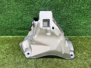 кронштейн двигателя BMW XM G09 2023, 4.4 л., S68B44A, бензин, АКПП, dravitgrau metallic (c36), внедорожник 5 дв., полный привод, 9844627, 22119844627