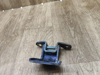 петля двери Hyundai Terracan 1 поколение 2004, 2.9 л., дизель, АКПП, внедорожник 5 дв.