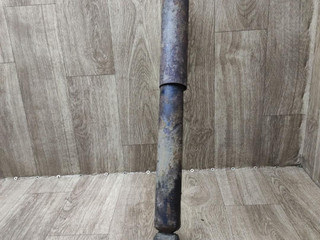 амортизатор задний Hyundai Terracan 1 поколение 2004, 2.9 л., дизель, АКПП, внедорожник 5 дв.