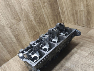 головка блока цилиндров Volkswagen Transporter T5 2005, 1.9 л., AXC, дизель, МКПП, микроавтобус, 038103373R