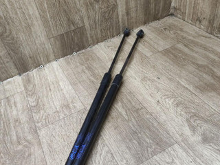 амортизатор крышки багажника (3-5 двери) Lifan X60 1 поколение 2015, 1.8 л., LFB479Q, бензин, внедорожник 5 дв.