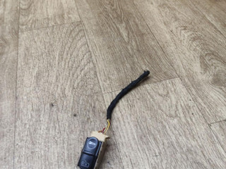 Кнопка блокировки двери Volkswagen Jetta 4 поколение 2003, 2.0 л., BEV, бензин, МКПП, седан, 1J0962125A