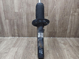 амортизатор передний правый Volkswagen Golf 6 поколение 2010, 1.6 л., CAYC, дизель, МКПП, универсал, 1K0413031