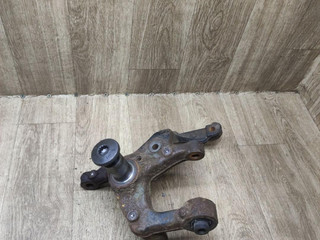 кулак задний правый Volkswagen Golf 6 поколение 2010, 1.6 л., CAYC, дизель, МКПП, универсал