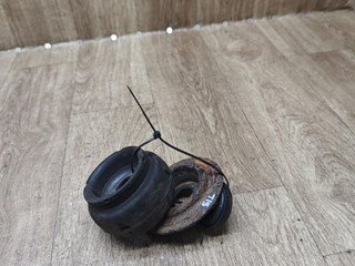 опора амортизатора верхняя (чашка) Volkswagen Jetta 4 поколение 2003, 2.0 л., BEV, бензин, МКПП, седан