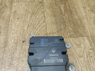 блок AirBag Renault Sandero 2 поколение 2015, 1.2 л., D4F 732, бензин, МКПП, хетчбэк 5 дв., 285584207R
