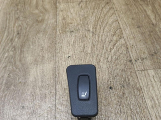 кнопка обогрева сидений Nissan Almera G15 2015, 1.6 л., K4M, бензин, МКПП, седан