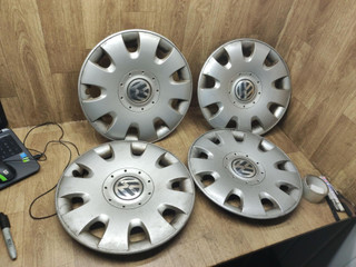 колпак колесный Volkswagen Jetta 4 поколение 2003, 2.0 л., BEV, бензин, МКПП, седан, 1T0601147