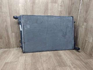 радиатор (основной) Volkswagen Passat B6 2008, 2.0 л., дизель, МКПП, универсал, 3C0121253R