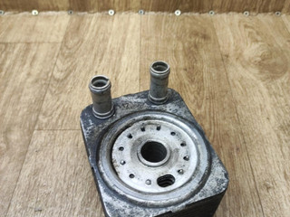 теплообменник масляного фильтра Volkswagen Passat B6 2008, 2.0 л., дизель, МКПП, универсал