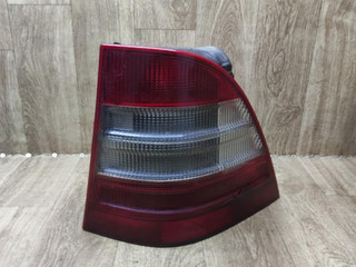 фонарь задний правый Mercedes-Benz M-Класс W163 2001, 3.2 л., M 112.942, бензин, АКПП, внедорожник 5 дв., A1638200464
