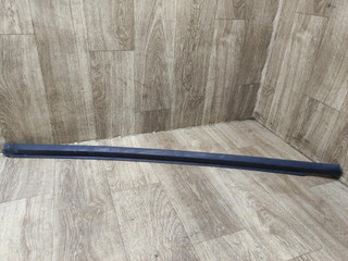 молдинг стекла Mercedes-Benz M-Класс W163 2001, 3.2 л., M 112.942, бензин, АКПП, внедорожник 5 дв.
