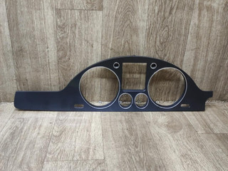 рамка панели приборов Volkswagen Passat B6 2008, 2.0 л., дизель, МКПП, универсал, 3C1858335AM