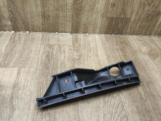 крепление бампера Volkswagen Touran 1 поколение 2004, 2.0 л., BMM, дизель, МКПП, минивэн, 1T0807890A