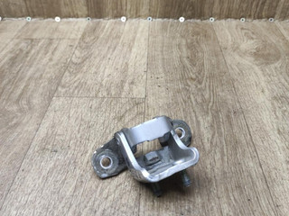 петля двери Mercedes-Benz M-Класс W163 2001, 3.2 л., M 112.942, бензин, АКПП, внедорожник 5 дв.