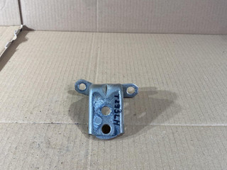 петля двери Nissan Almera G15 2015, 1.6 л., K4M, бензин, МКПП, седан