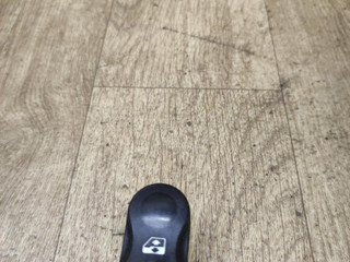 кнопка стеклоподъемника двери передней правой Nissan Almera G15 2015, 1.6 л., K4M, бензин, МКПП, седан
