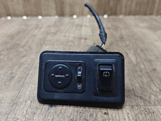 джойстик регулировки зеркал Hyundai Galloper 2 поколение 1998, 2.5 л., дизель, МКПП, внедорожник 5 дв.