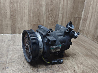 компрессор кондиционера Renault Kangoo 2 поколение 2013, 1.6 л., K4M 830, бензин, МКПП, минивэн, 8235953359