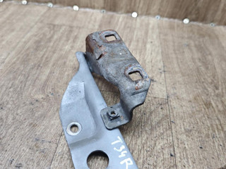 петля капота правая Nissan Almera N16 2003, 1.5 л., QG15DE, бензин, МКПП, хетчбэк 5 дв.