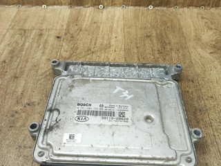 блок управления двигателем Kia Ceed 1 поколение 2009, 1.6 л., G4FC, бензин, МКПП, хетчбэк 3 дв., 0261S04153, 39110-2B620