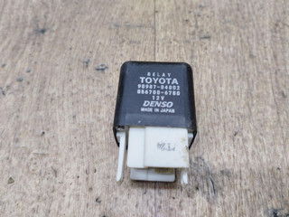 реле (прочие) Toyota Picnic 1 поколение 2000, 2.2 л., дизель, МКПП, минивэн, 90987-04002
