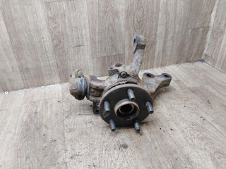ступица передняя правая Toyota Carina E 1 поколение T190 1995, 1.8 л., 7A-FE, бензин, МКПП, седан