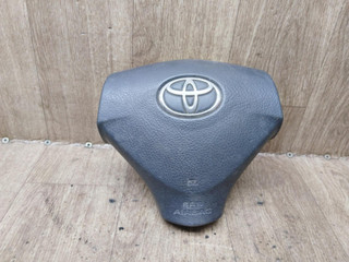 подушка безопасности водителя Toyota Corolla Verso 2 поколение AR10 2007, 2.2 л., дизель, МКПП