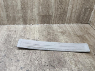 накладка на порог внутренняя Nissan Maxima A33 2002, 2.0 л., VQ20DE, бензин, АКПП, седан